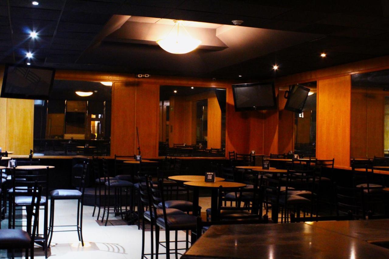 El Regio Hotel Monterrey Luaran gambar