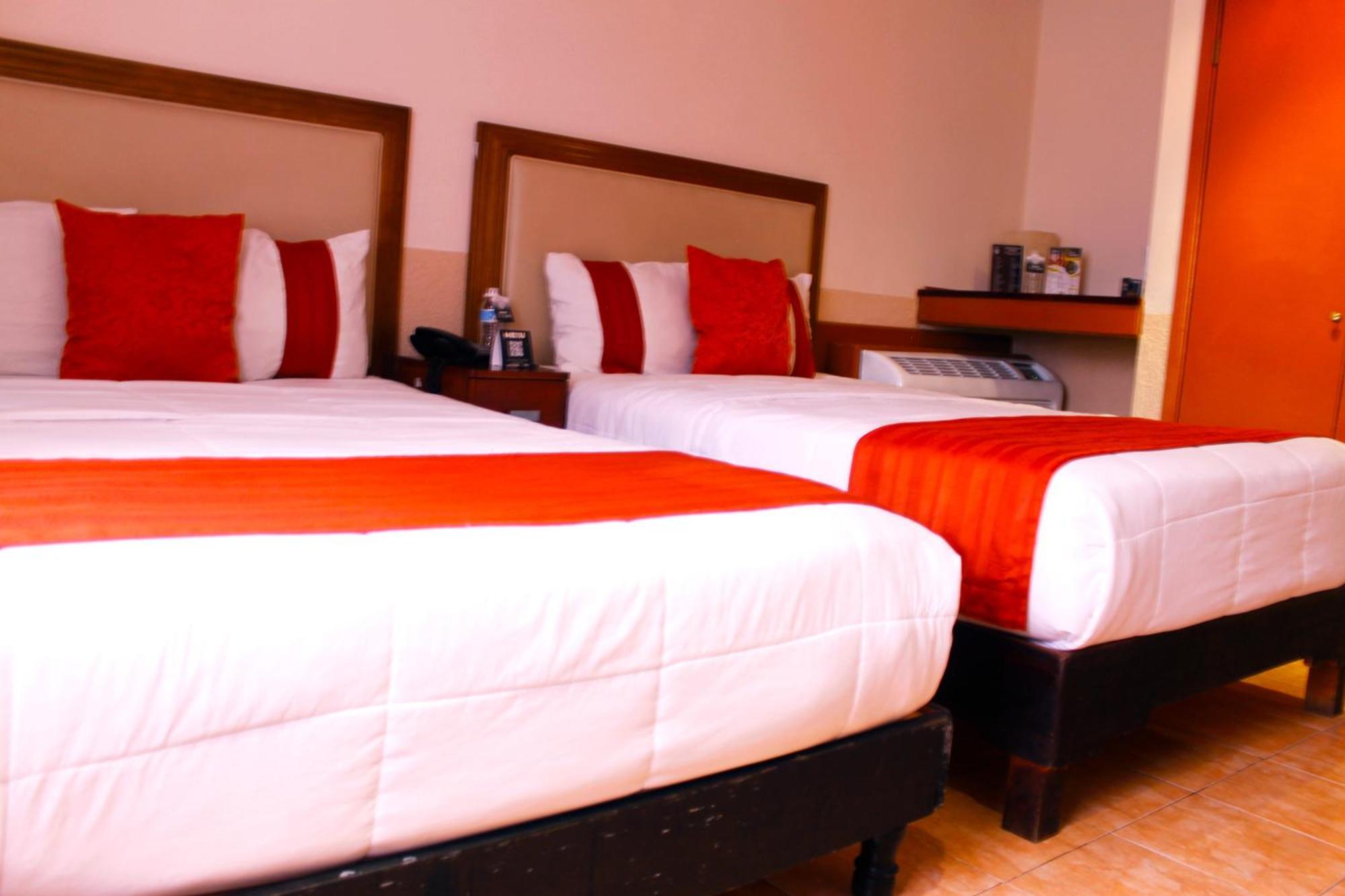El Regio Hotel Monterrey Bilik gambar